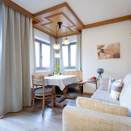Haus Alpin Apartment เอลล์เมา ภายนอก รูปภาพ