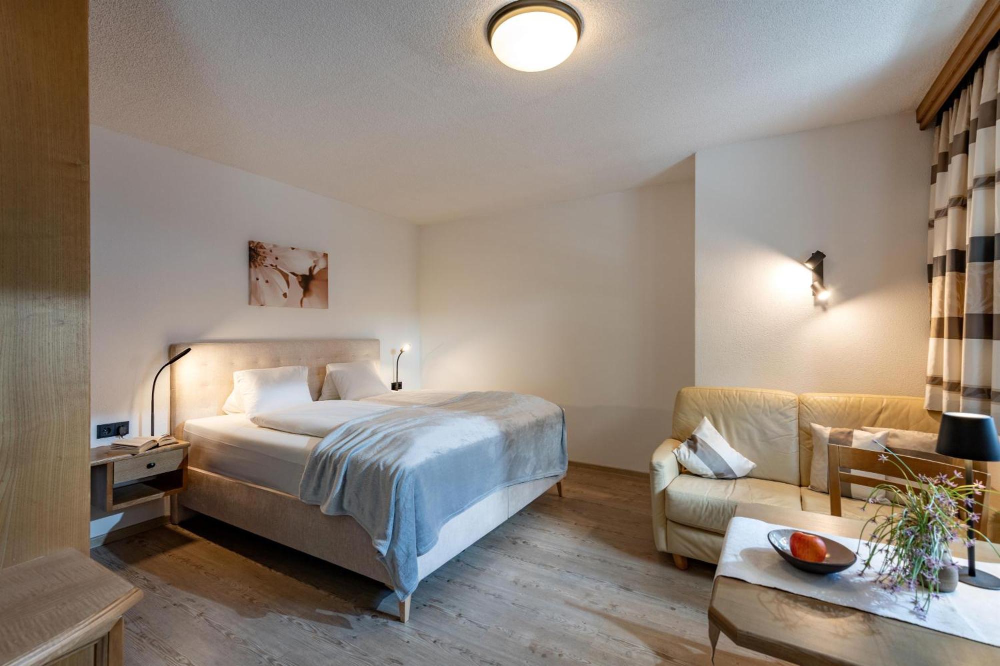 Haus Alpin Apartment เอลล์เมา ภายนอก รูปภาพ